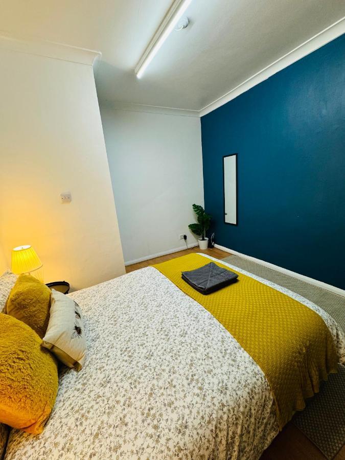 2 Bedrooms House Near Central ロンドン エクステリア 写真