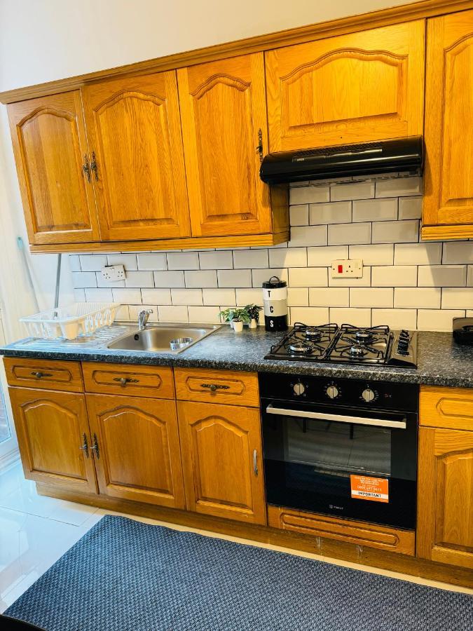 2 Bedrooms House Near Central ロンドン エクステリア 写真